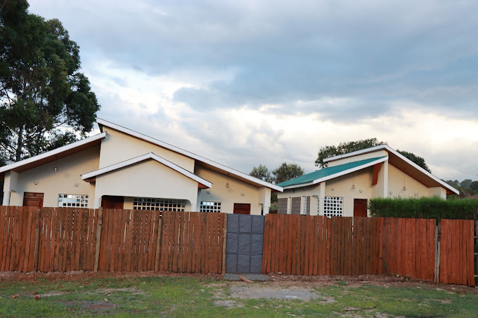 Pacificas Place