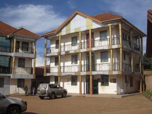 PLATINUM ROYALE HOTEL