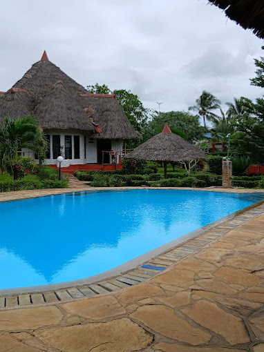 Kinondo Poa Beach Resort