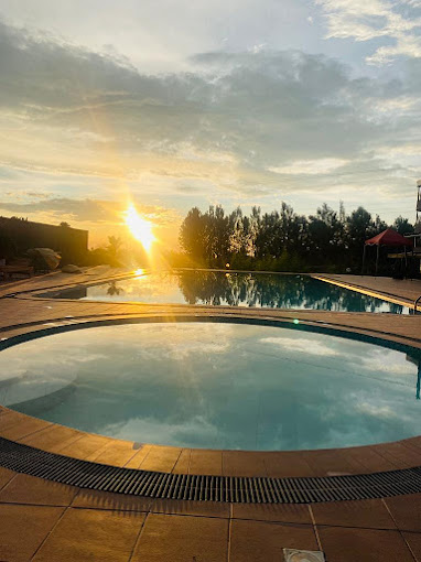 Darrel Paradise Resort