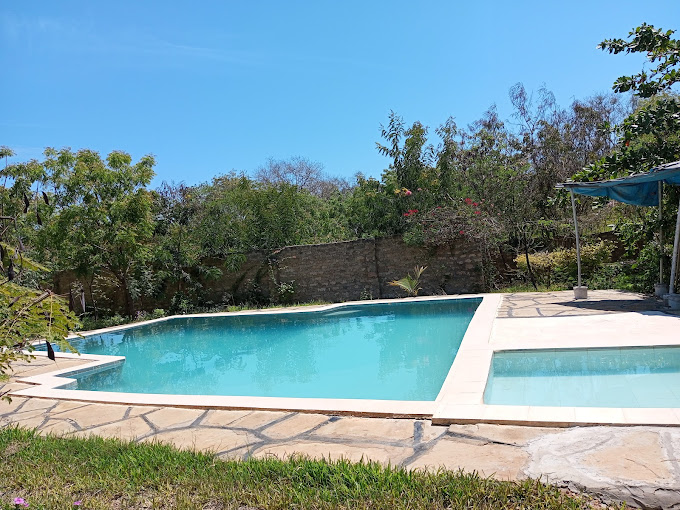 Fred Hunter Villa