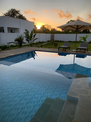 4U Luxury Bungalows Diani