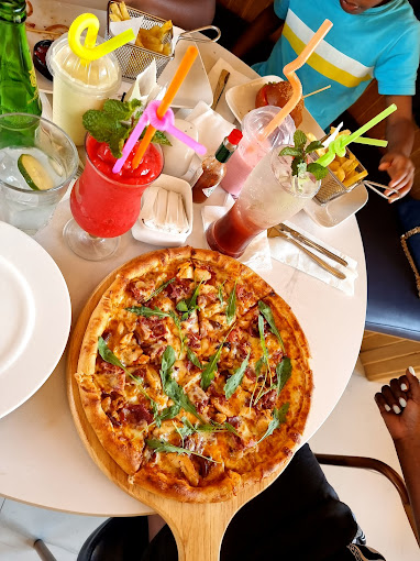 Caramel Café & Lounge – Lubowa