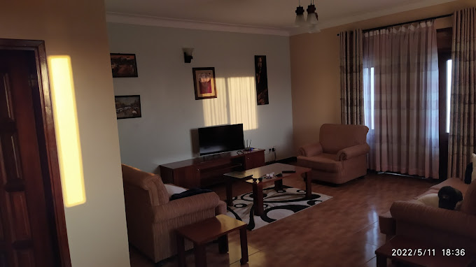 Victoria Breeze Suites, Entebbe