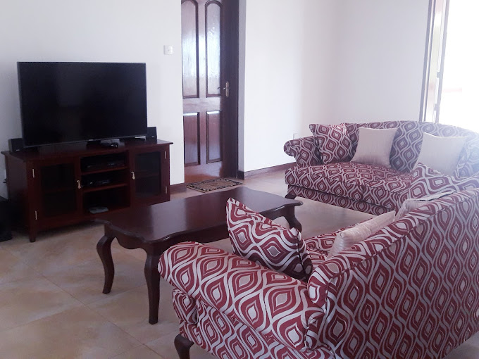 La Portre Estate Holiday Home