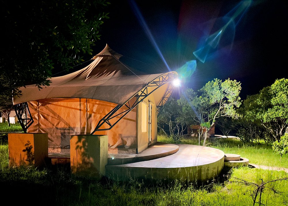 OLORIEN MARA CAMP