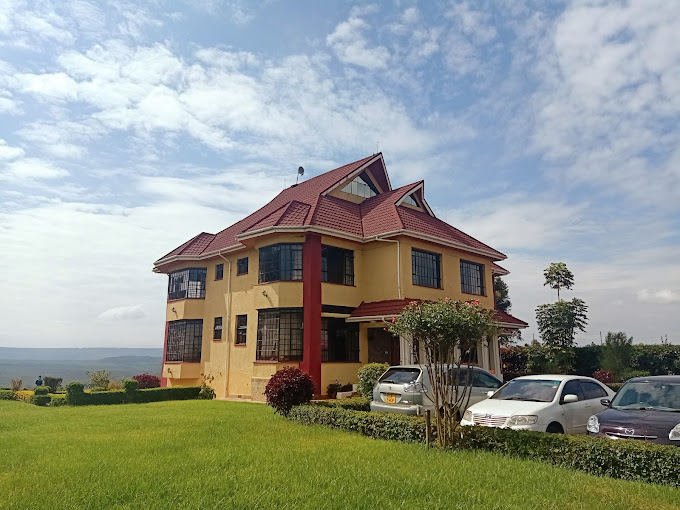 Sheerdrop country home