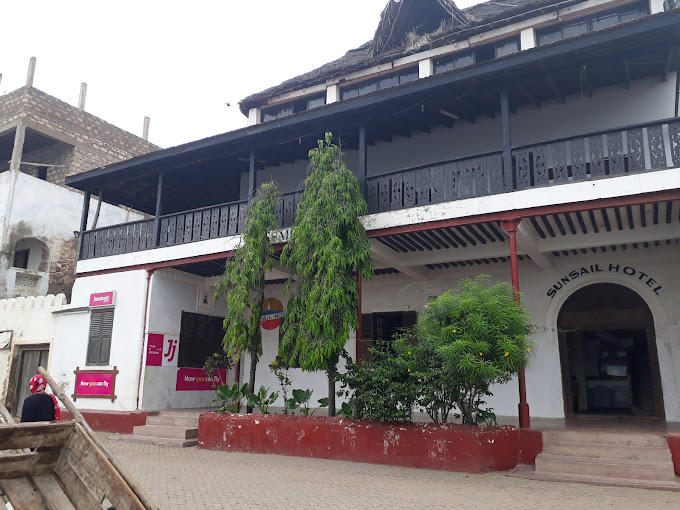 Lamu Sunsail Hotel & Restaurant