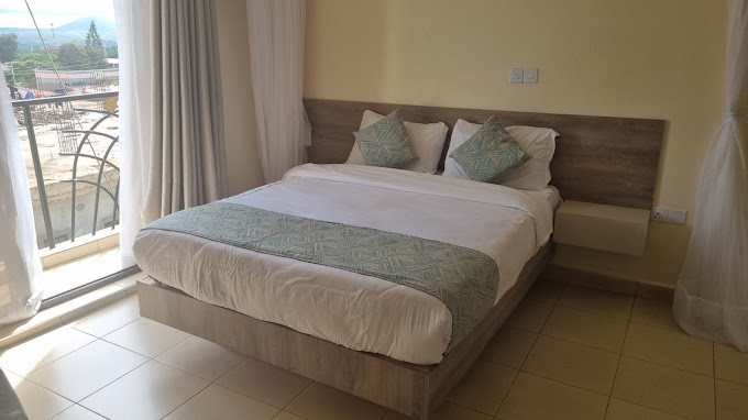 Hoyjiifka Hotel Azora