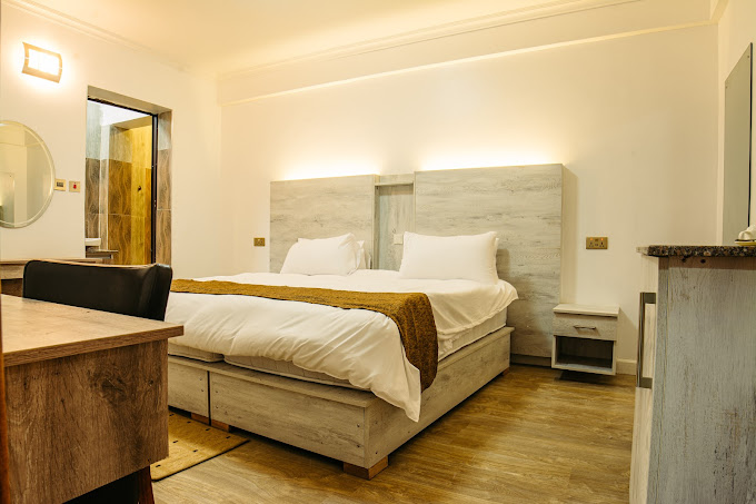 Grand Tiara Hotel – Naivasha