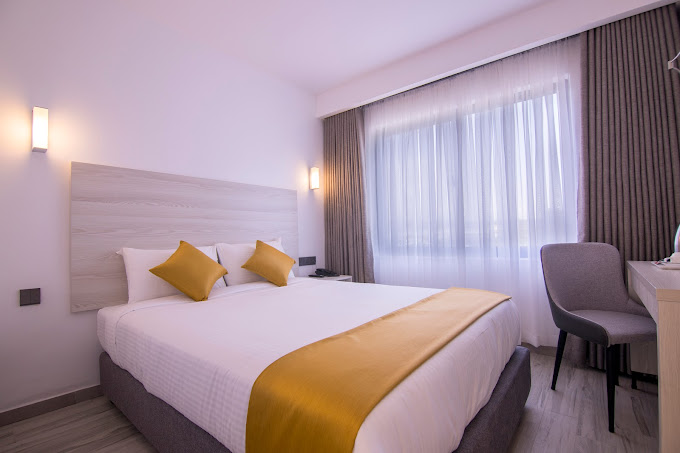 Symphony Hotel