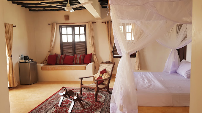 FYFY’S BEACH HOUSE