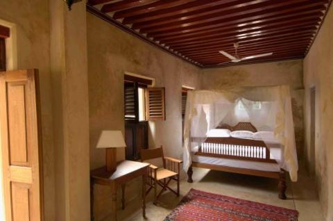 Samaki House