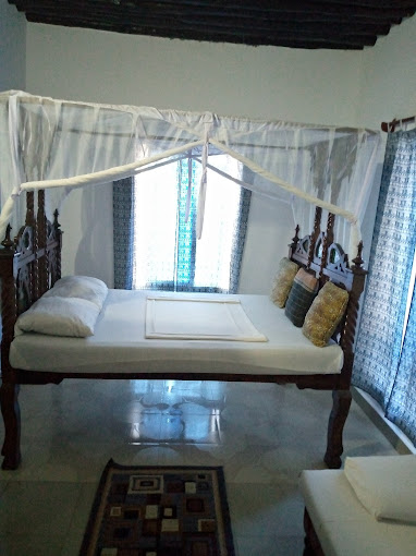 Kitendetini Bahari Hotel