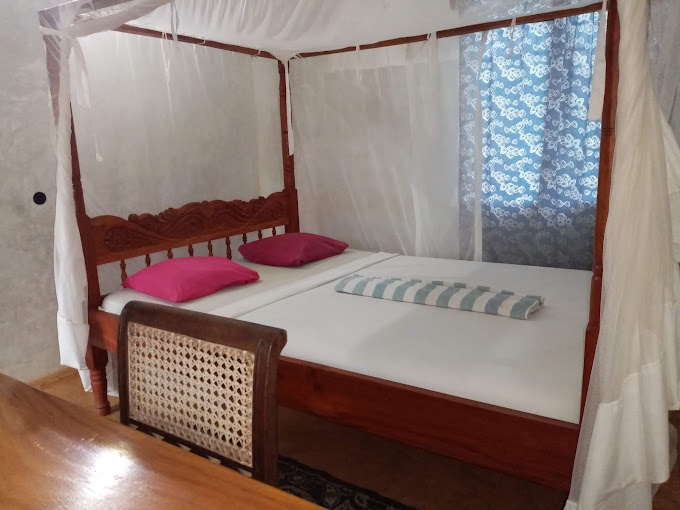 Subira Guest house and Restaurant