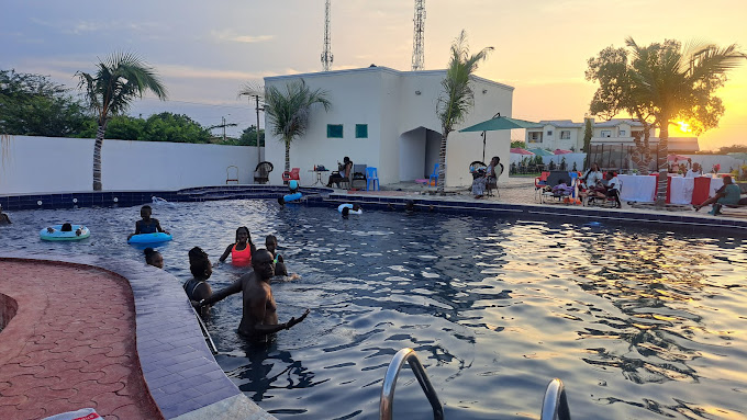 Tana Grand Resort