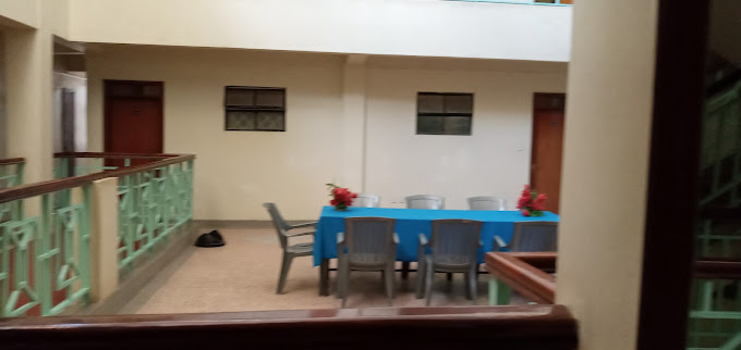 Ainul Qamar Hotel/Lodge