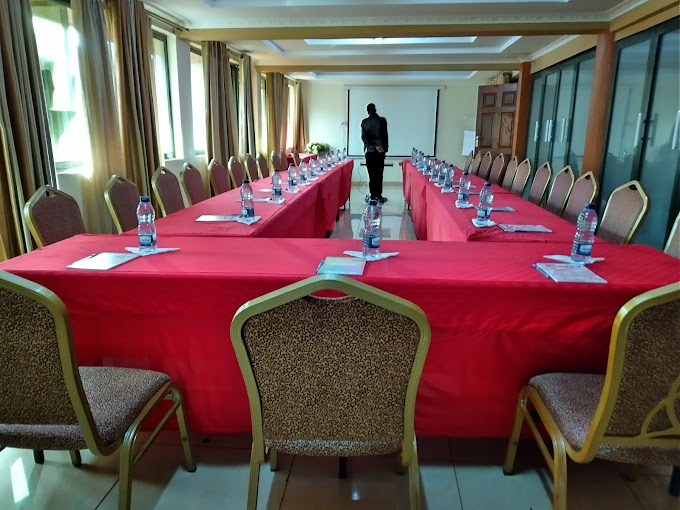 Silvia Inn Hotel
