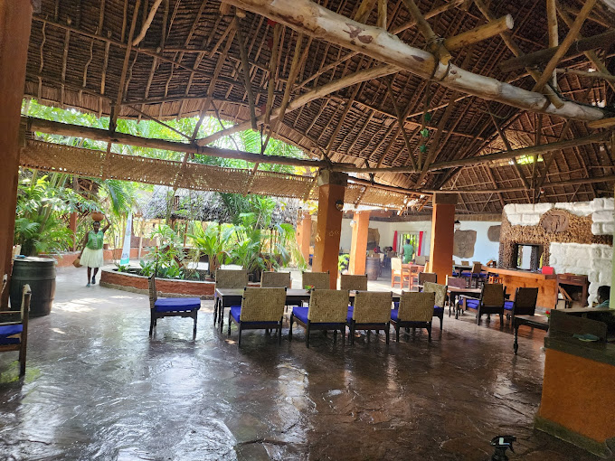 Bokoboko Porini Restaurant