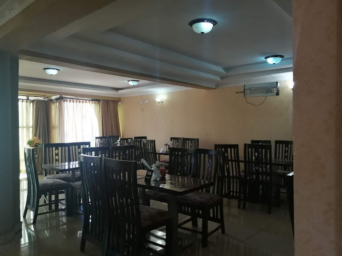 Silvia Inn Hotel