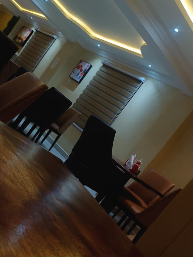 Hoyjiifka Hotel Azora