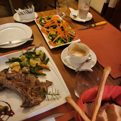 Matteo’s Italian restaurant and bar