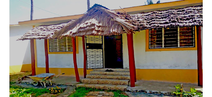 Olooloitikoshi Holiday Home
