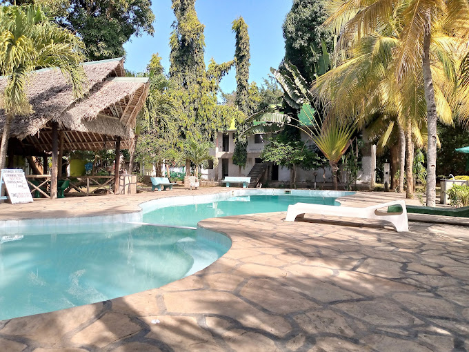 Greenwood Resort Mtwapa/Blackwater Bar n Restaurant