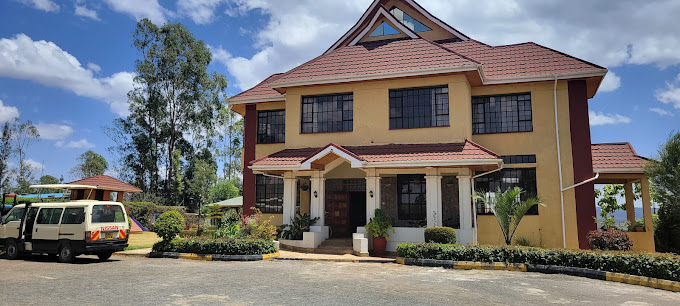 Sheerdrop country home